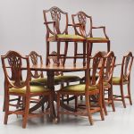 555391 Dining room set